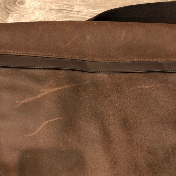 ☀️ HP☀️NWT Distressed Leather Coach Messenger Bag - Picture 6 of 6